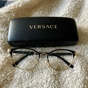 Eyeglasses